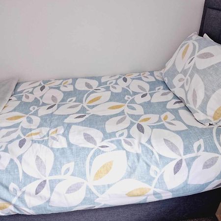 Tanglewood Apartment West Ashton Ngoại thất bức ảnh