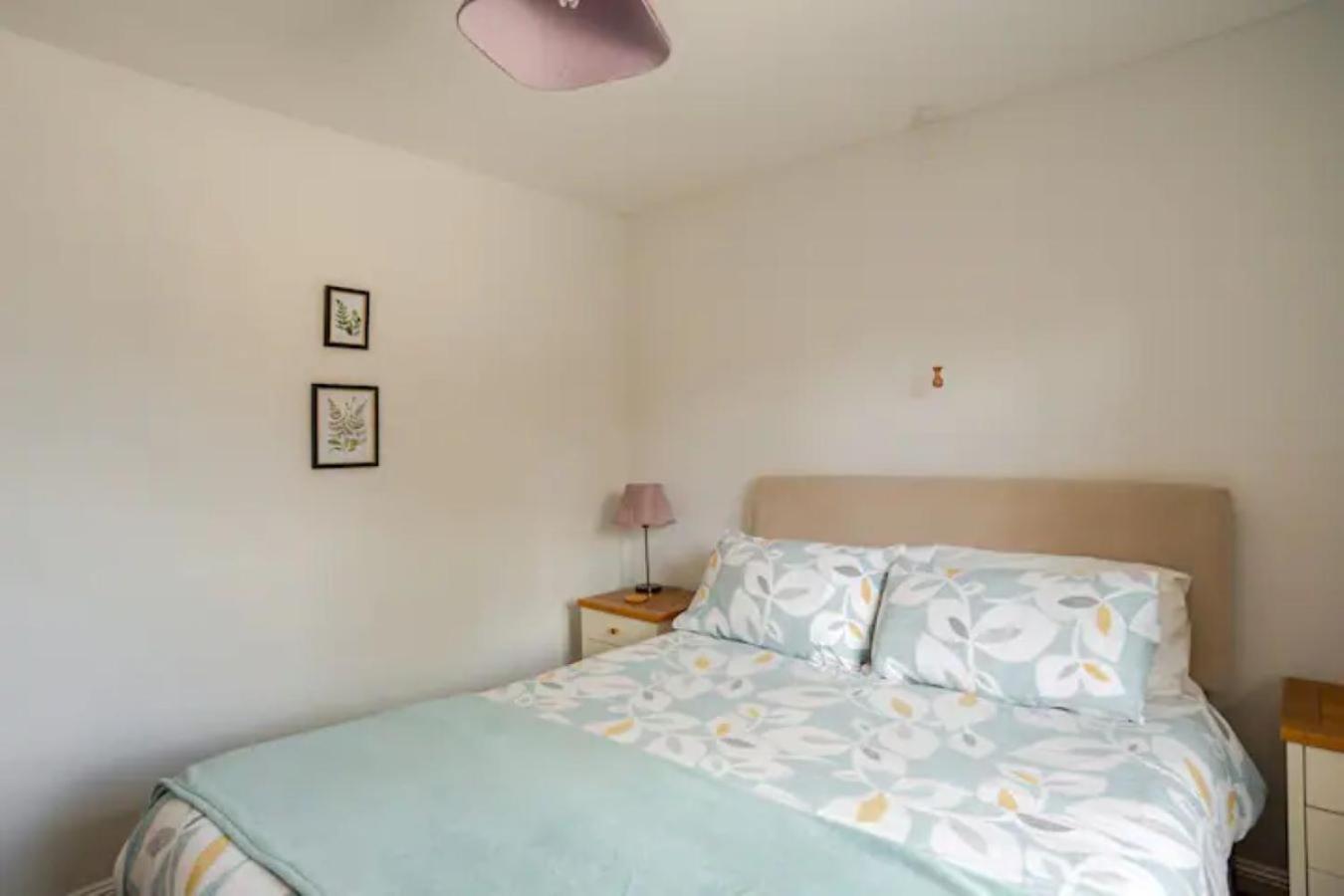 Tanglewood Apartment West Ashton Ngoại thất bức ảnh